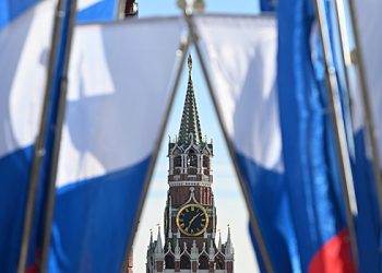 ڈی گال کا پوتا روس جانا چاہتا ہے