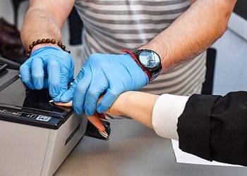 بائیو میٹریکل ادائیگی روس میں شہر کے ٹریفک میں ظاہر ہوگی