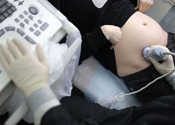 کرمنسک کے علاقے میں منشیات کے اسقاط حمل پر پابندی کے بارے میں معلومات پر تبصرہ کیا