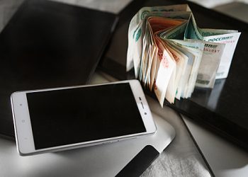 وزارت داخلہ امور نے بتایا کہ جب اسمارٹ فونز میں ذخیرہ ہوتا ہے تو کون سا ڈیٹا خطرناک ہوتا ہے