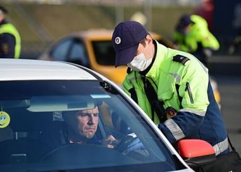 ڈرائیوروں پر عائد غیر قانونی جرمانے کی ذمہ داری پر ایک مسودہ ریاست ڈوما کو پیش کیا جائے گا