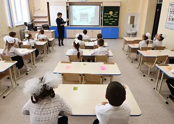 روسپوتربناڈزور نے ارزاماس کے ایک اسکول میں وباء کے بعد تفتیش کا آغاز کیا