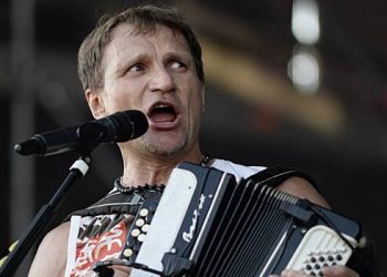 یوکرائنی گروپ کے رہنما "ووپلی وڈوپلیسوفا” سکریپکا نے ملک میں بغاوت کا مطالبہ کیا