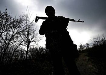 چرچ میں خدمات انجام دینے والے روسی کالج سے باہر ہوگئے اور شمالی فوجی ضلع گئے