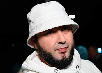 ریپر اپاچیف نے اپنے کنسرٹ پر تنقید کرنے پر خنشٹین کو جواب دیا