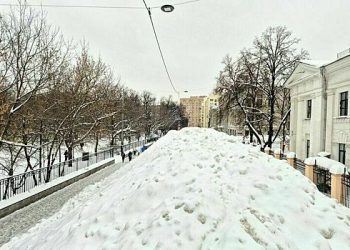 موسم کی پیش گوئی کرنے والے اس موسم سرما میں غیر معمولی برف باری کی وجہ کی نشاندہی کرتے ہیں