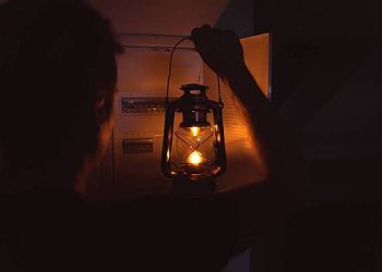 نیو ماسکو میں رہائشی برادری ایک بار پھر بجلی کے بغیر ہے