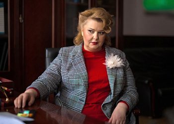 "لڑکے کا لفظ” اداکارہ الیگزینڈرا سکاکوفا 52 سال کی عمر میں انتقال کر گئیں